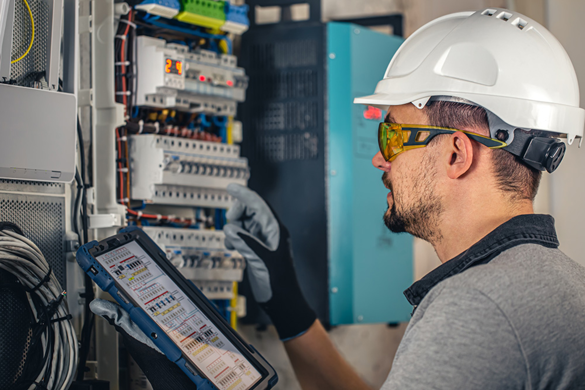 Industrie & Gewerbe bei Klaas Elektrotechnik GmbH & Co. KG in Oberursel