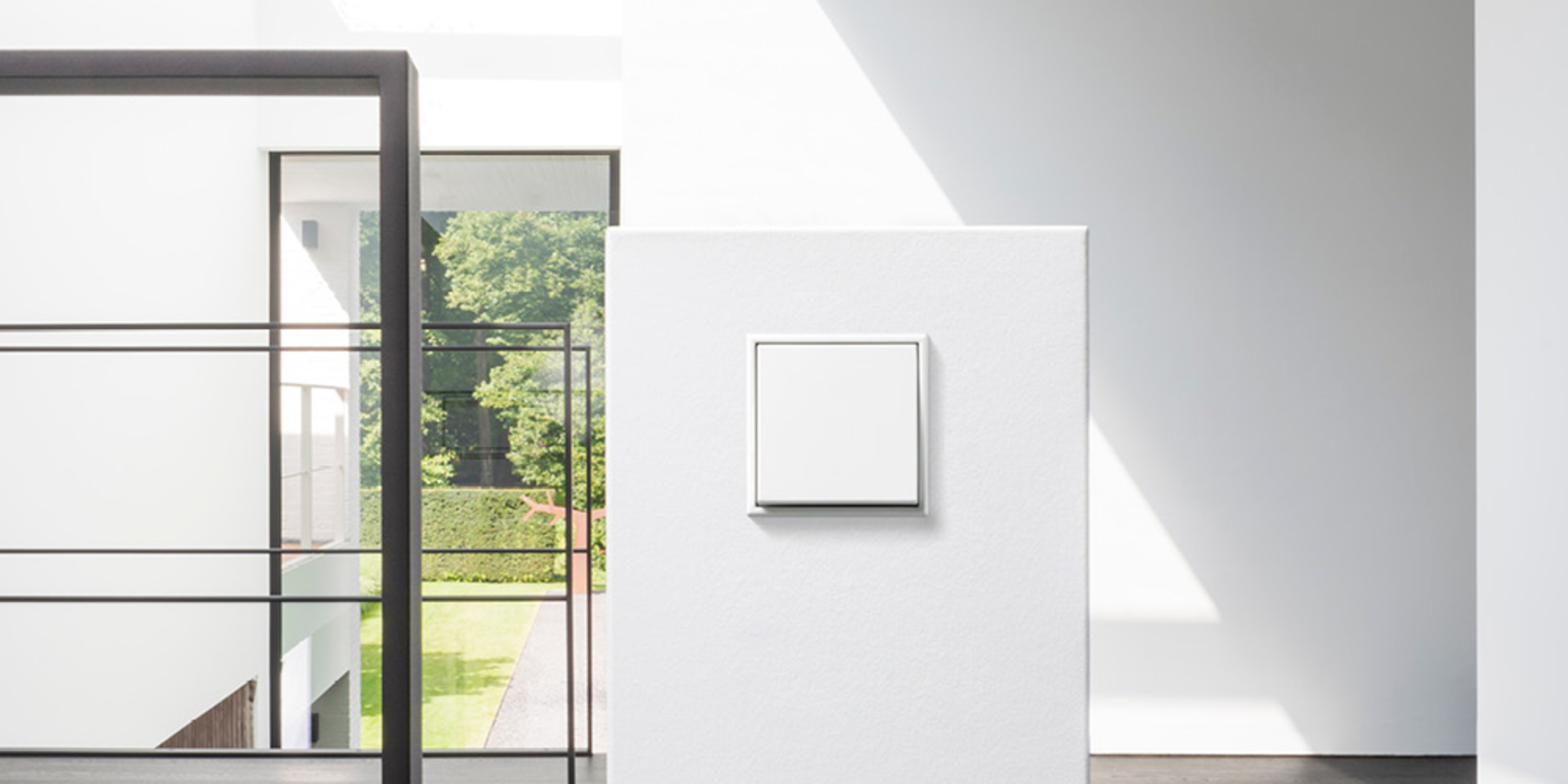 JUNG Schalterprogramme bei Klaas Elektrotechnik GmbH & Co. KG in Oberursel